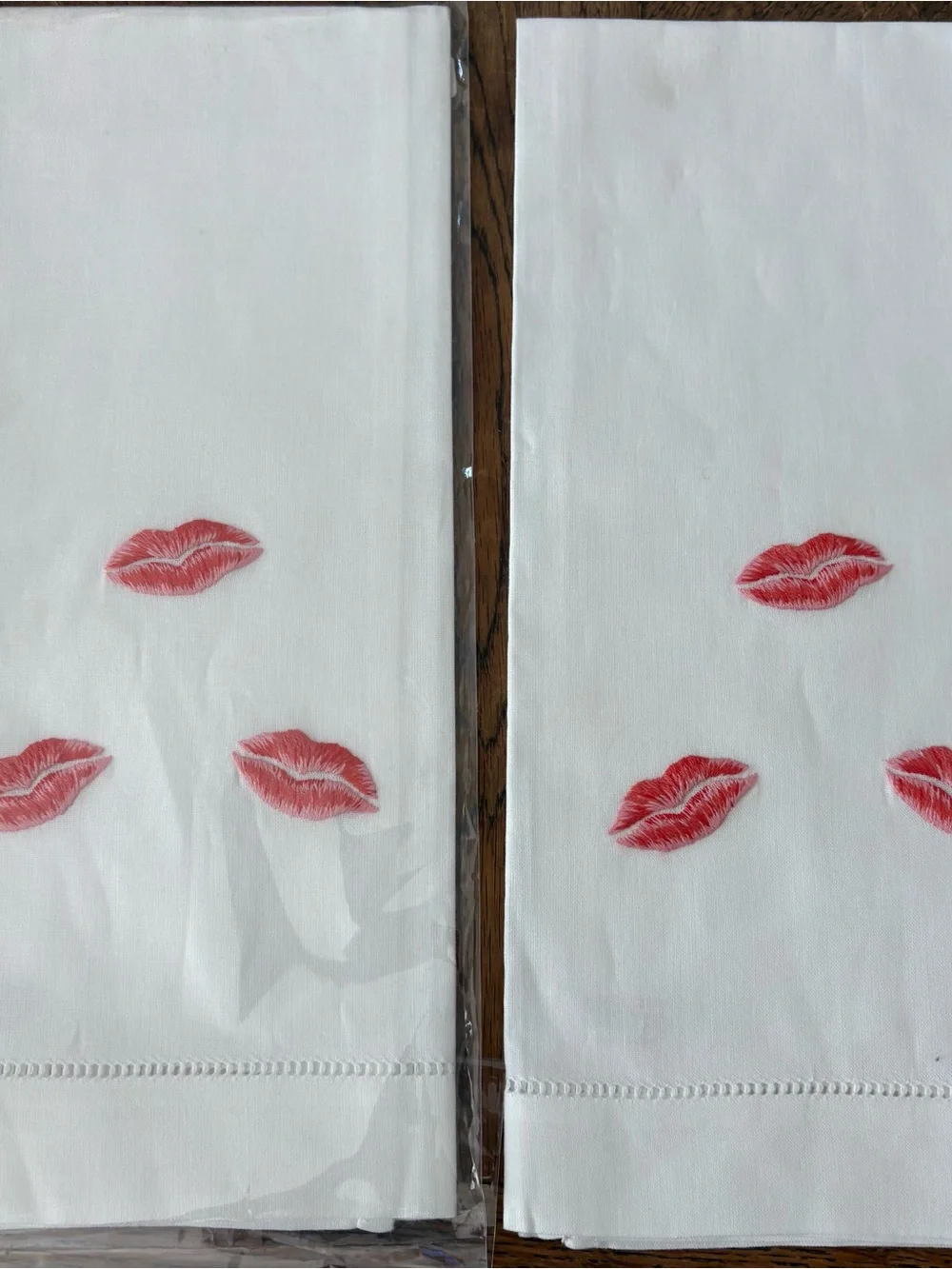 Henry handwork White cotton hand towels with Red Lip Embroidery. Set of 2.